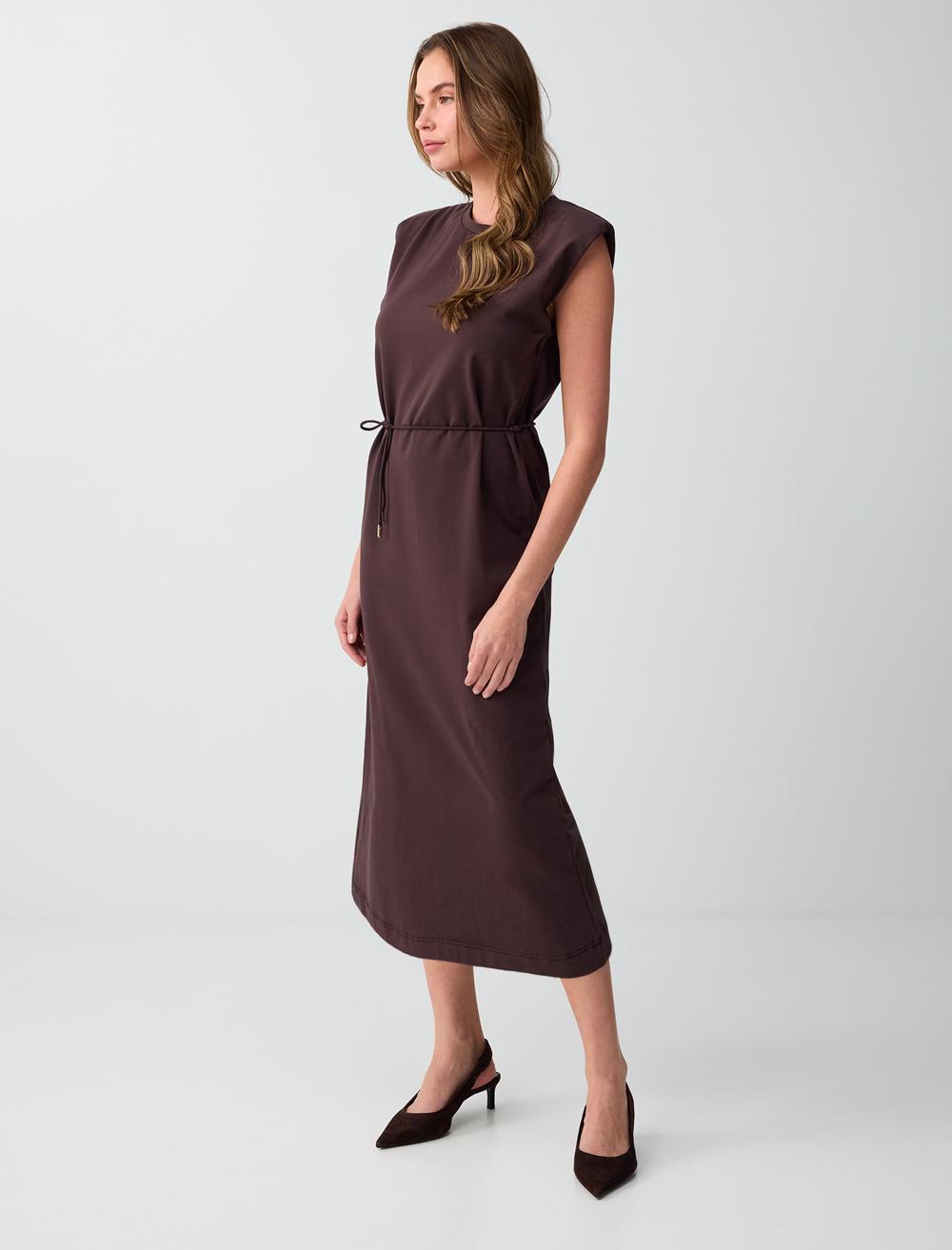 Normal Fit Crew Neck Sleeveless Dress - Bitter Brown - 6SW066800803