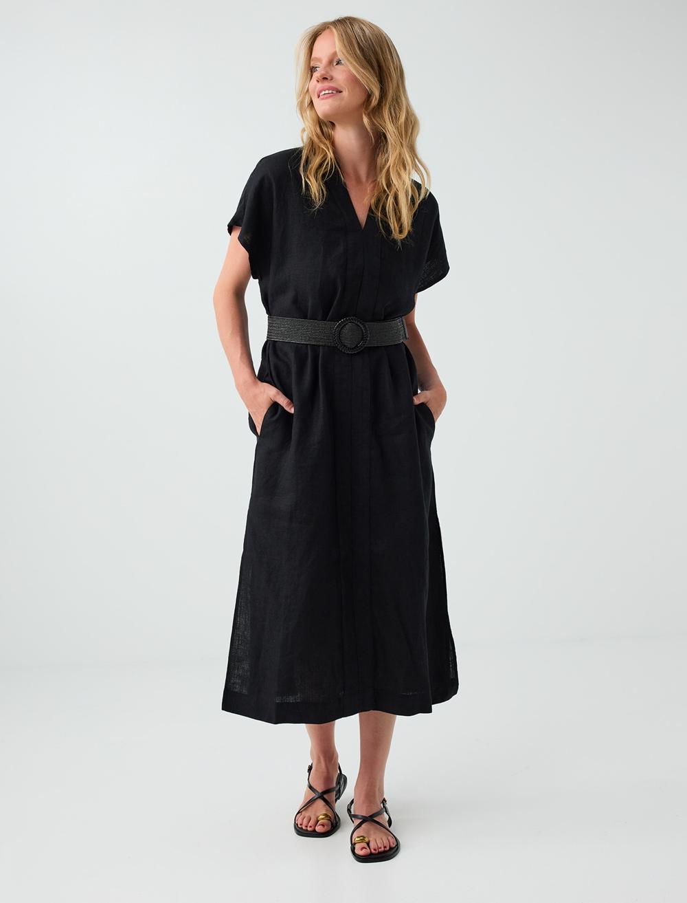 Normal Fit V-neck Dress - Black - 6SW067452900