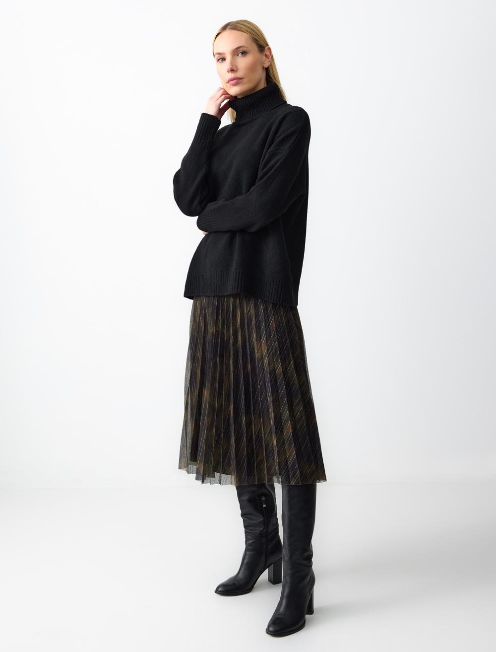 Relaxed Fit Regular Waist Tulle Detailed Knitted Midi Skirt