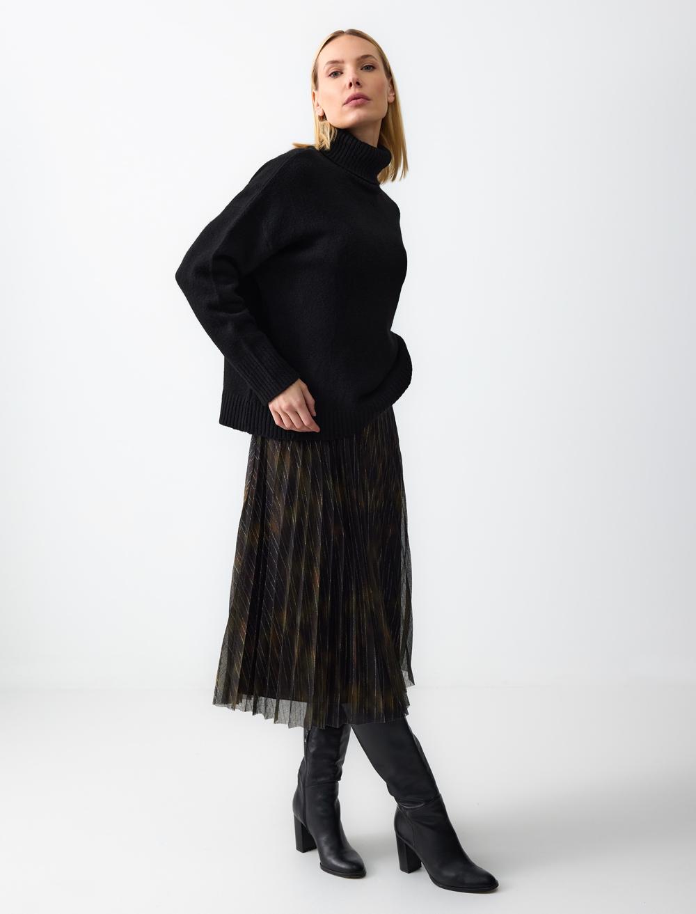 Relaxed Fit Regular Waist Tulle Detailed Knitted Midi Skirt