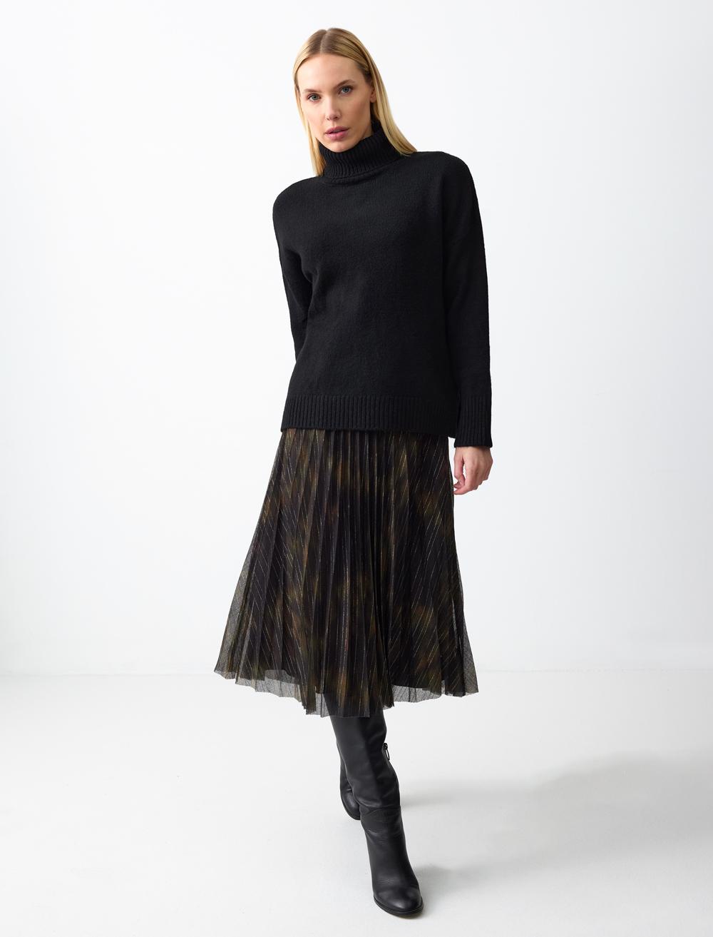 Relaxed Fit Regular Waist Tulle Detailed Knitted Midi Skirt