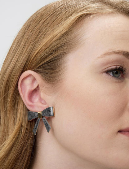 Bow Figure Earrings