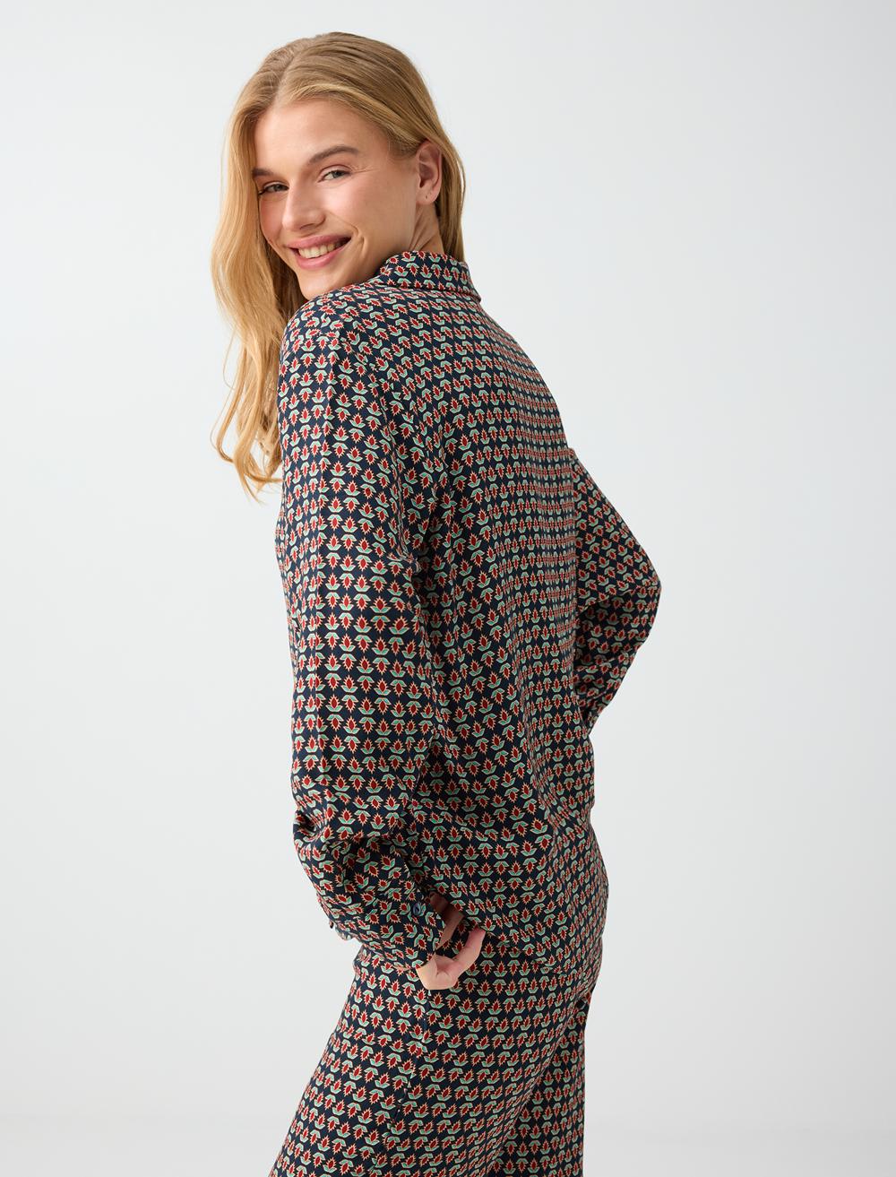 Shirt Collar Shirt - Dark Blue