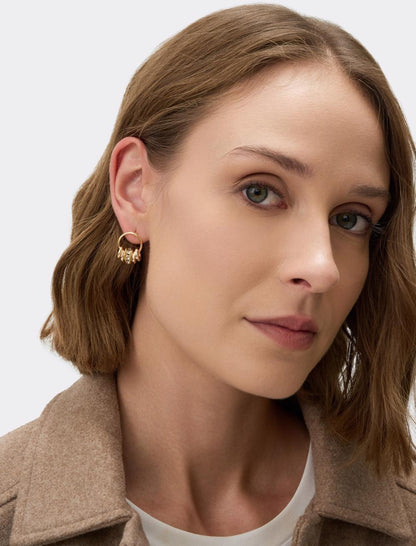 Hoop-shaped earrings