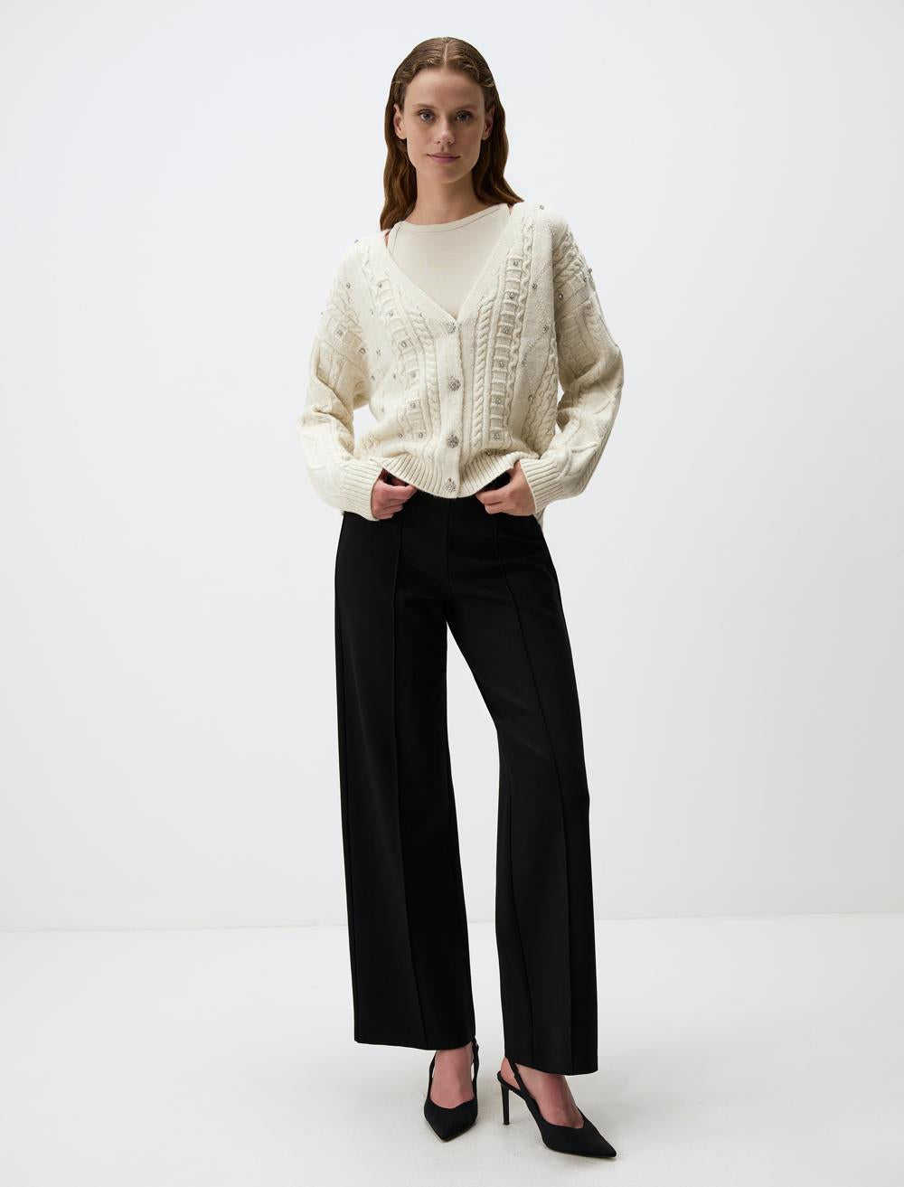 V-Neck Long Sleeved Cardigan