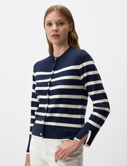 Crew Neck Long Sleeve Slim Fit Sweater Cardigan