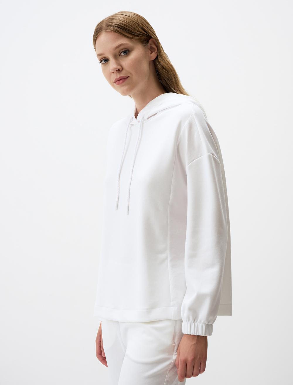 Hooded Long Sleeve Sweatshirt