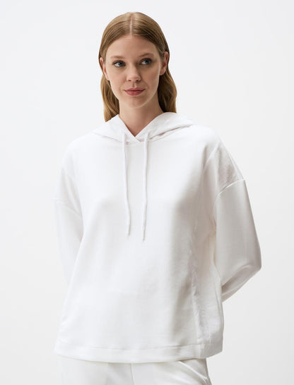 Hooded Long Sleeve Sweatshirt