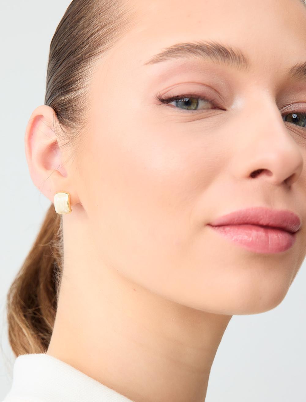 White Earring - 6SW435703100