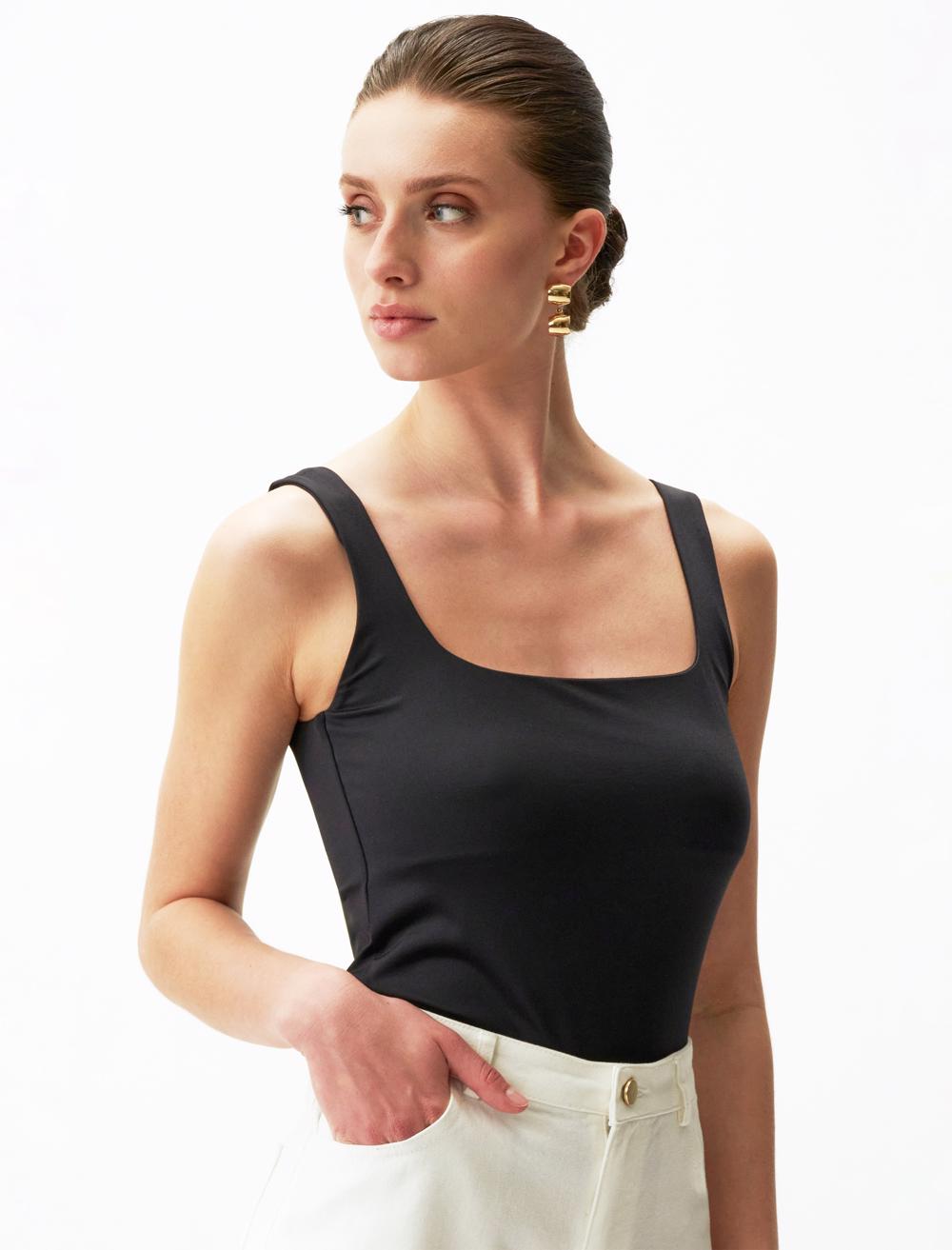 Blouse - Black