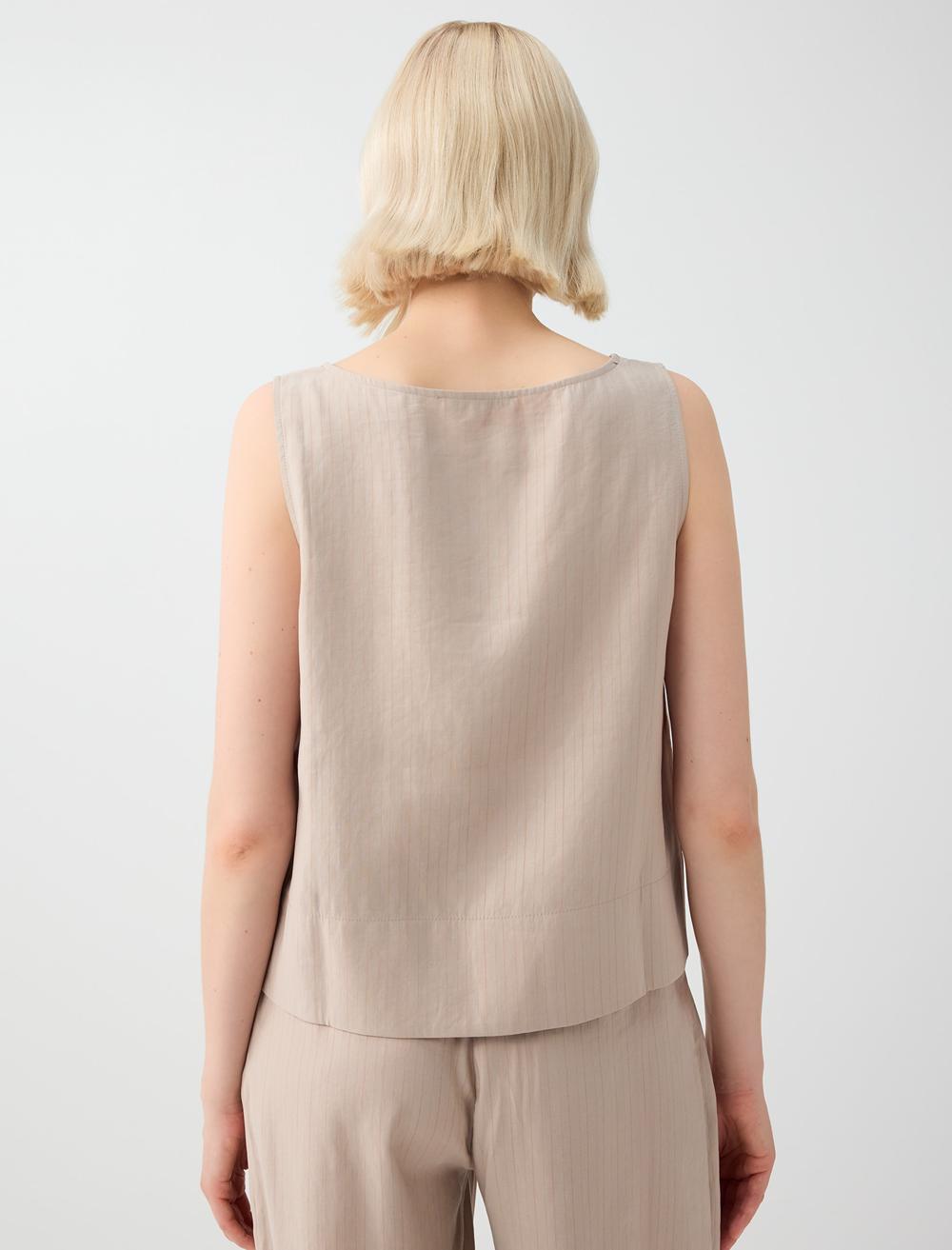 Normal Fit Off-the-shoulder Sleeveless Blouse - Beige - 6SW032233927