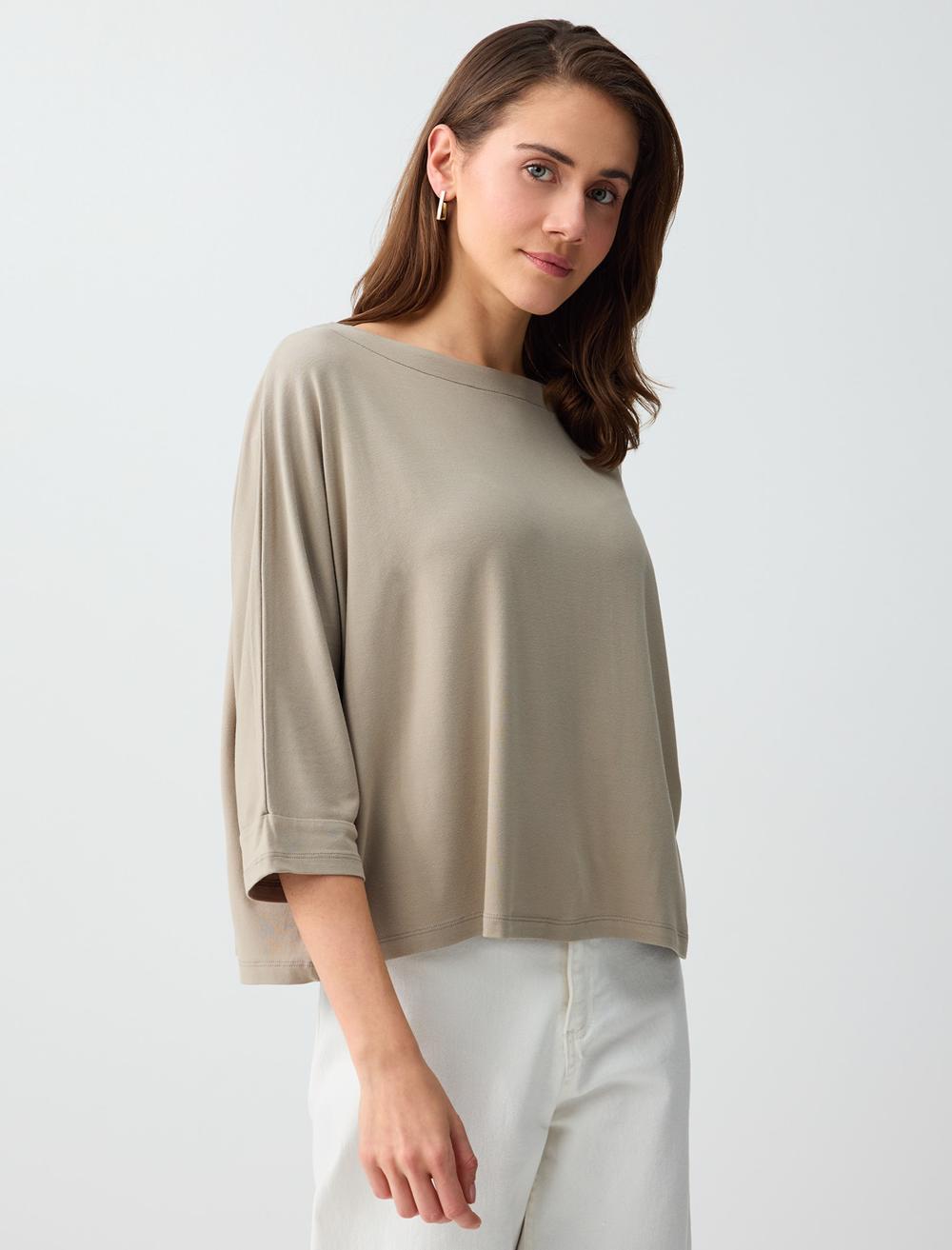 Loose Fit Off-The-Shoulder 3/4 Sleeve T-shirt - Beige - 6SW276639927
