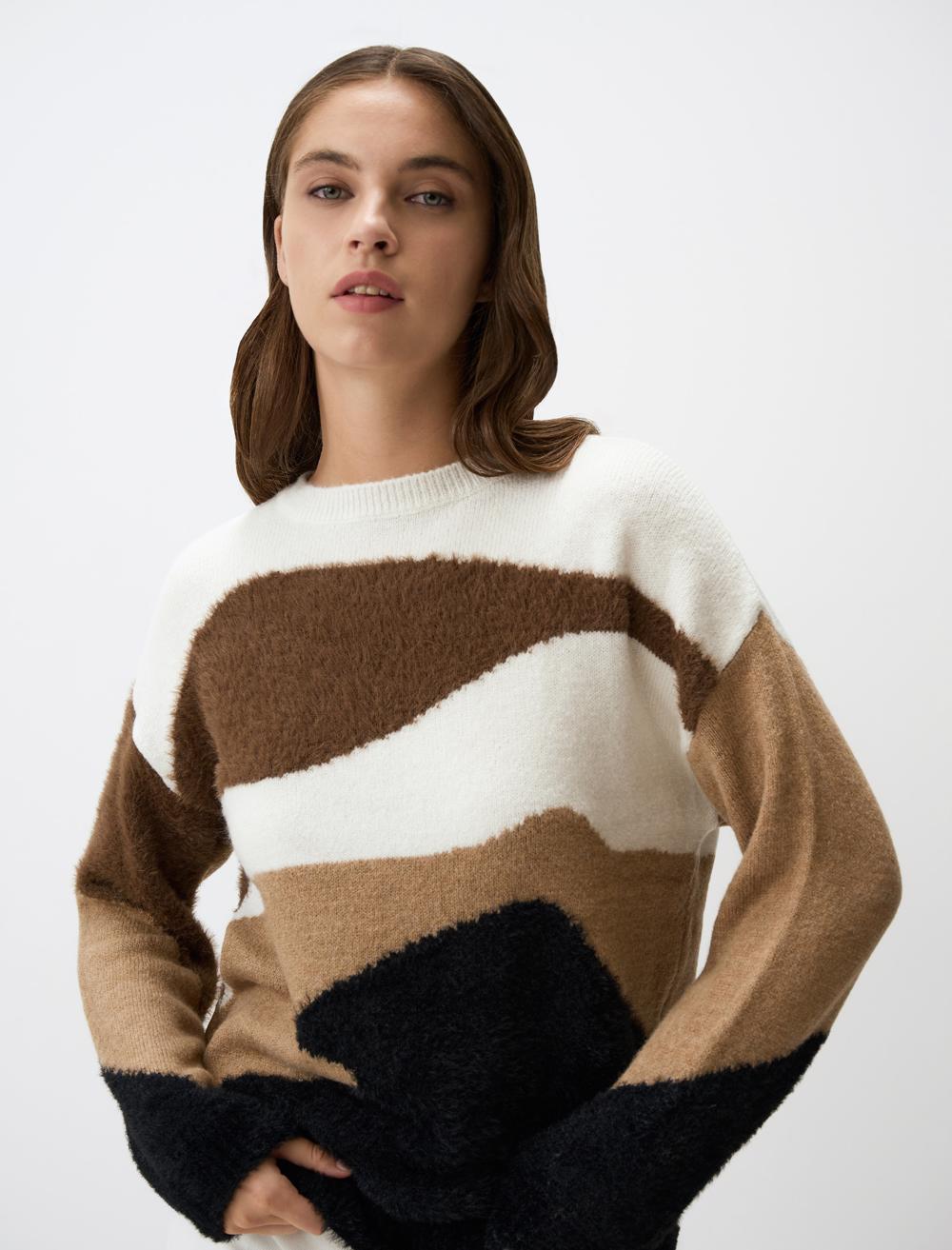 Crew-Neck Asymmetric Patterned Long Sleeve Sweater