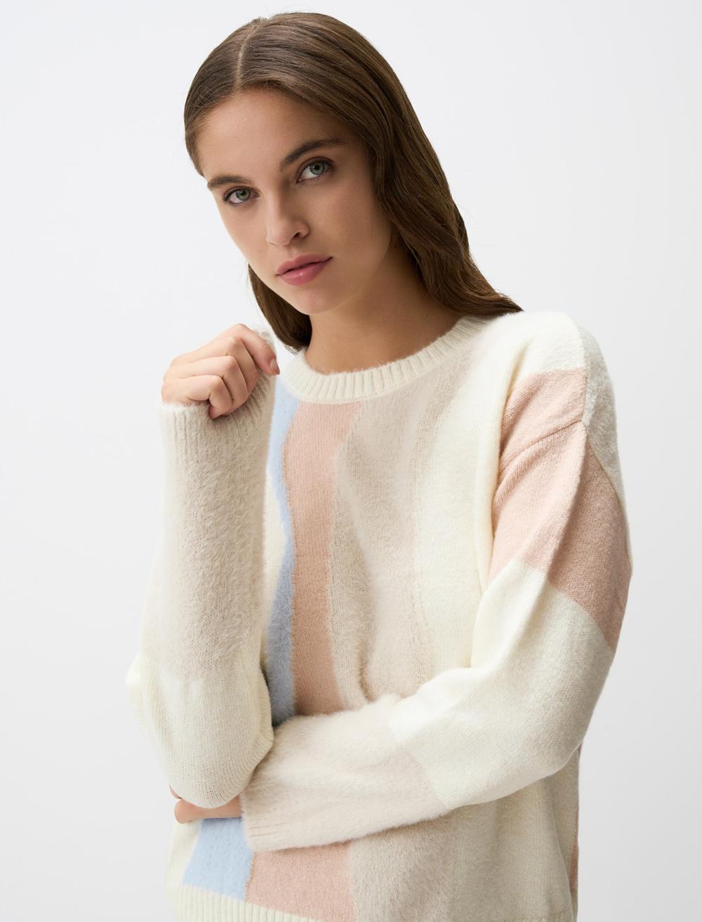 Crew Neck Long-Sleeve Pullover - 4WW03230474