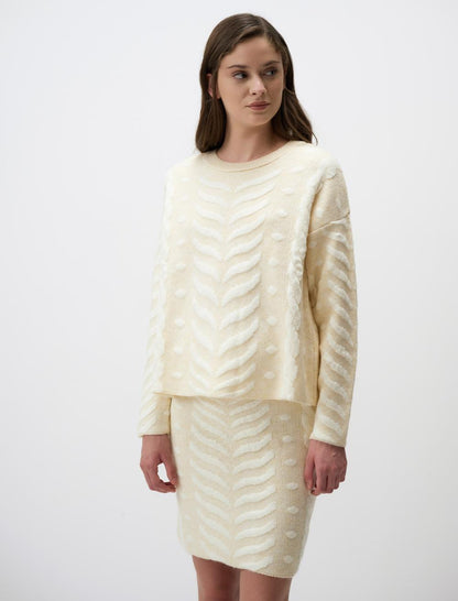 Crew-Neck Houndstooth Patterned Sweater