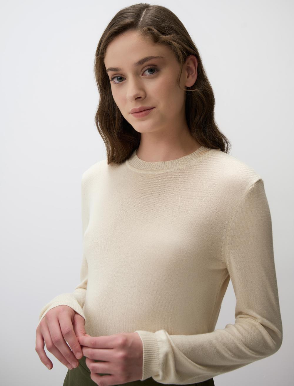 Slim Fit Crew Neck Long-Sleeve Pullover - Beige