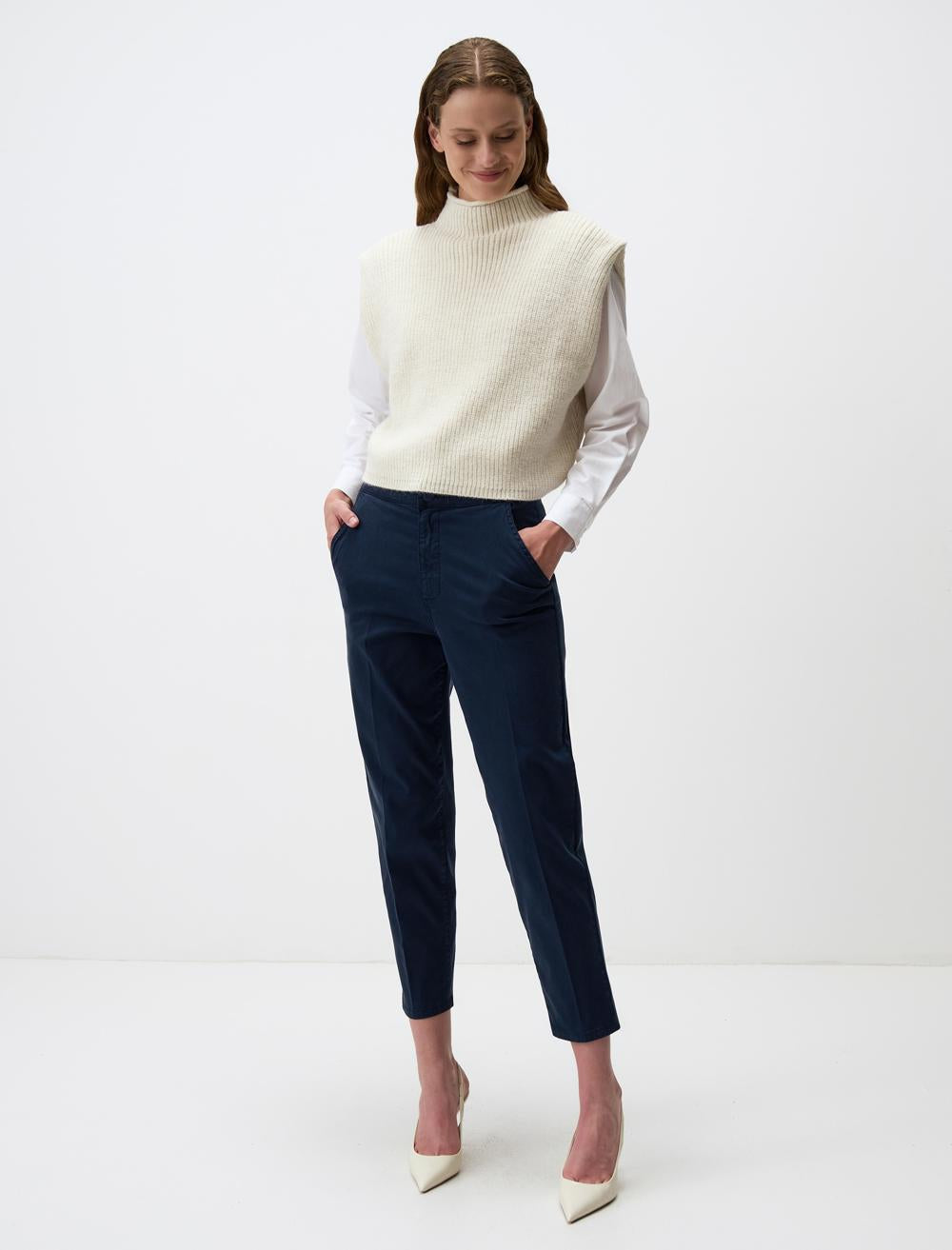 Turtleneck Sleeveless Short Sweater - Stone - 4WW03350849928