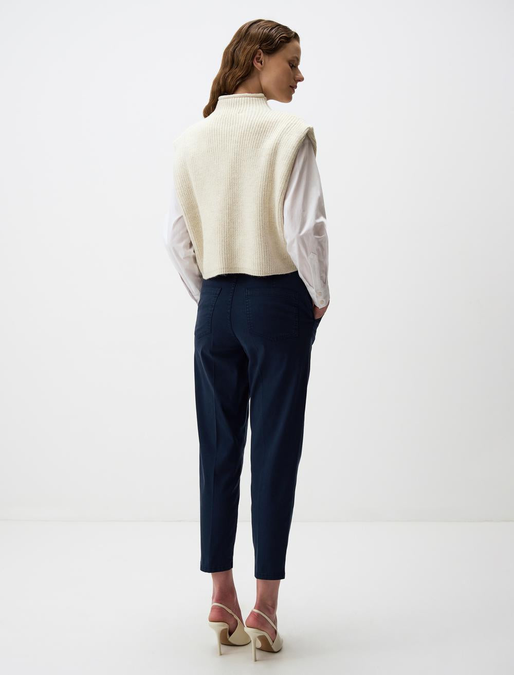 Turtleneck Sleeveless Short Sweater - Stone - 4WW03350849928