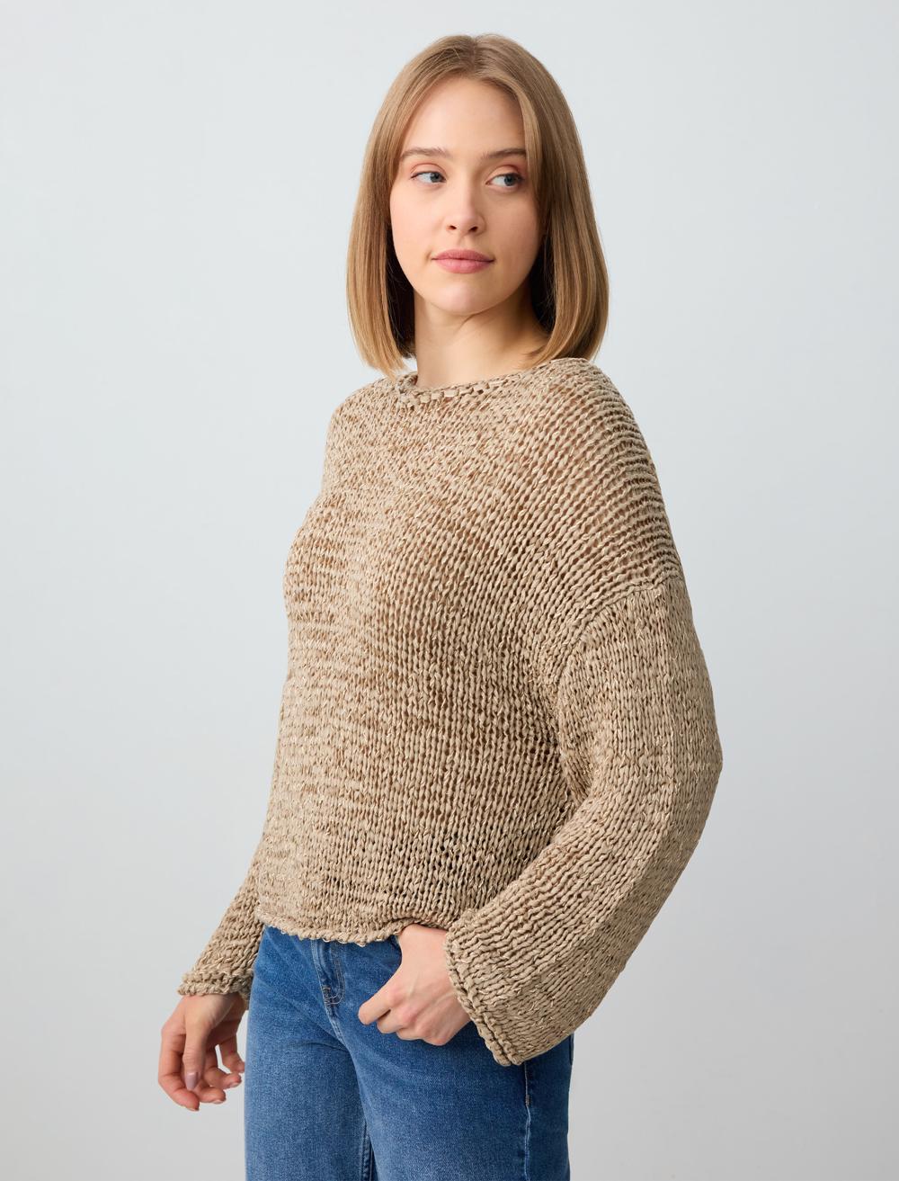 Off-The-Shoulder Long-Sleeve Pullover - 5SW134085