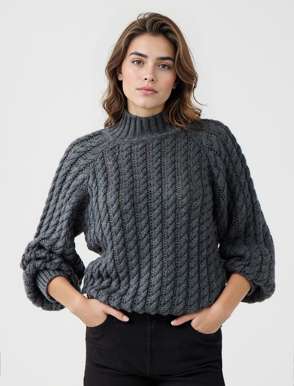 Loose Fit Polo Neck Long-Sleeve Pullover - 5WW134154