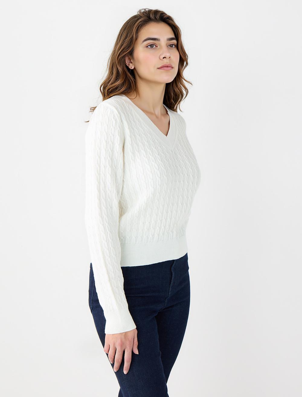 V-Neck Long-Sleeve Pullover - Ecru - 5WW135956114