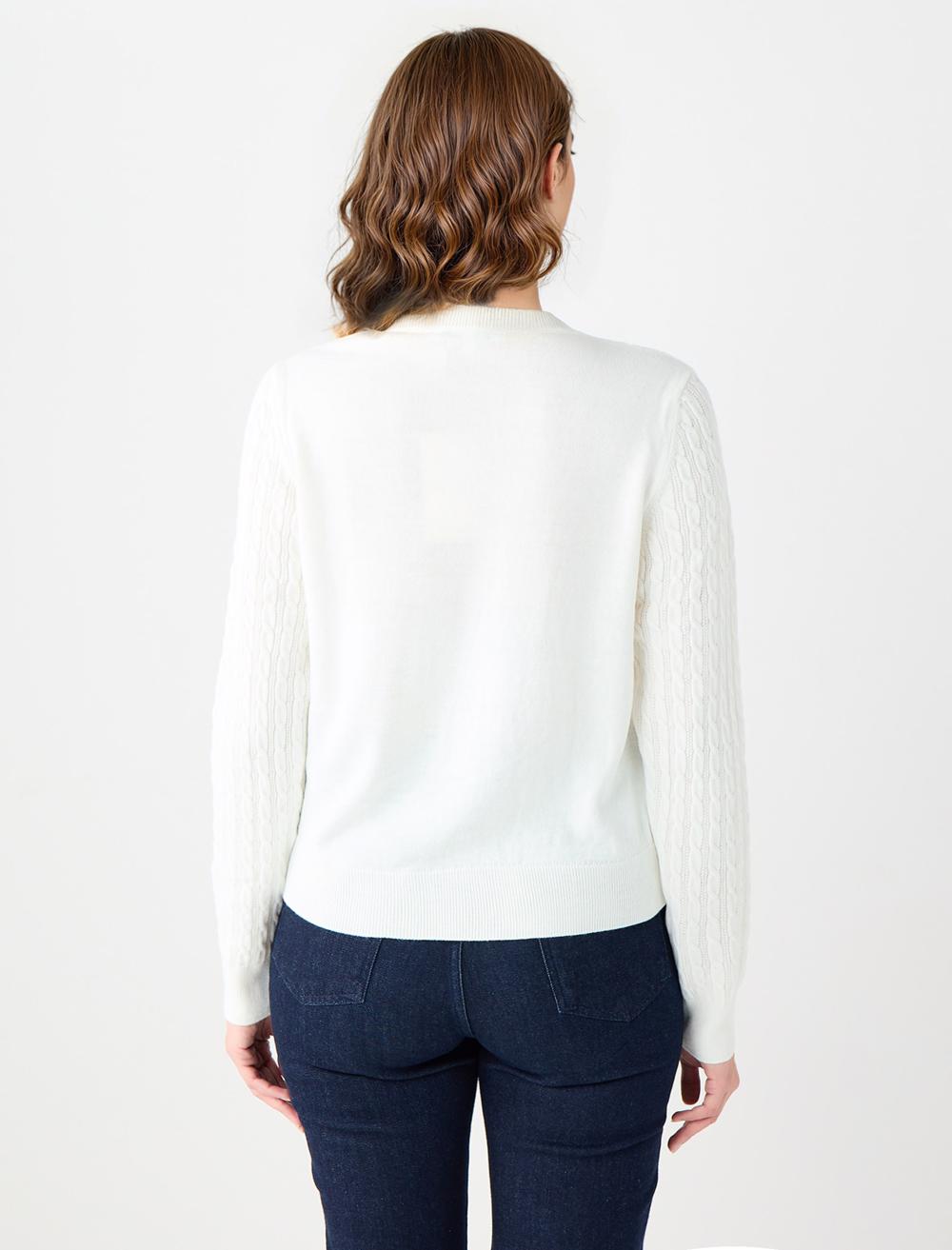 V-Neck Long-Sleeve Pullover - Ecru - 5WW135956114