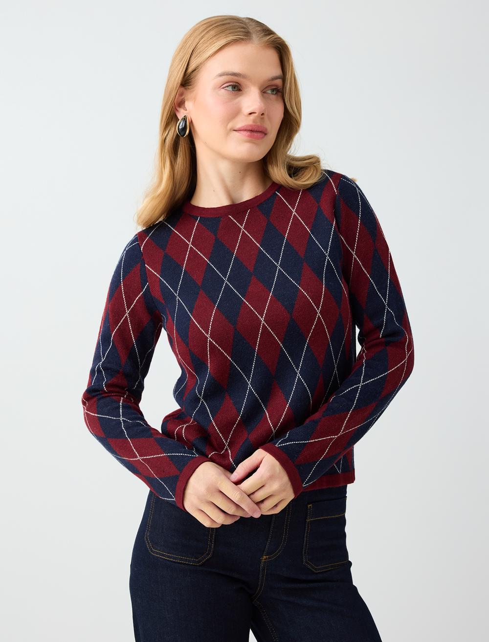 Crew Neck Pullover - Burgundy
