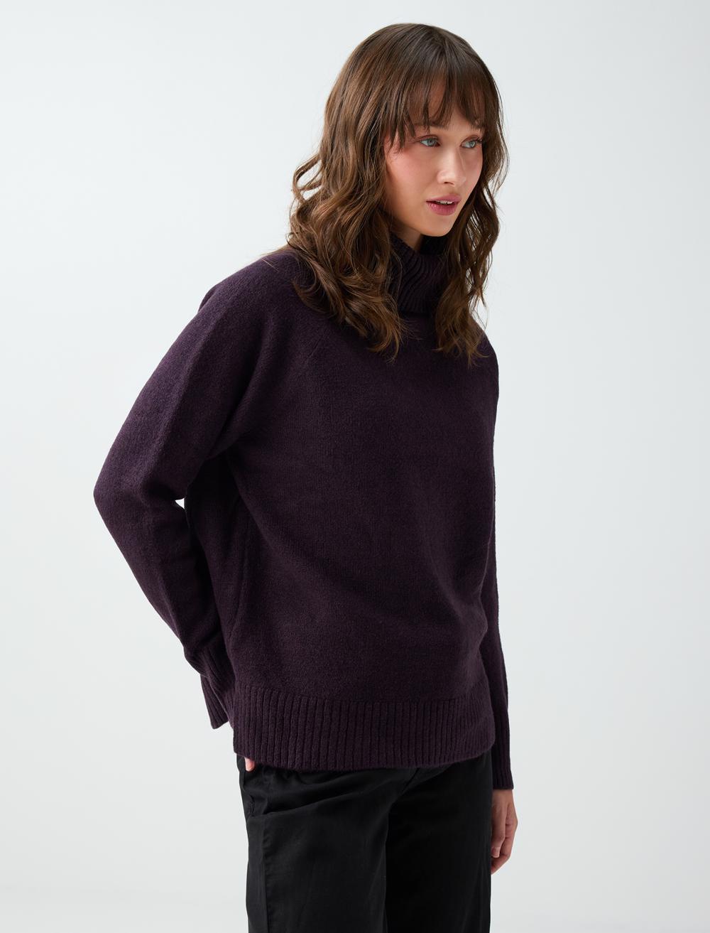 Polo Neck Pullover - Purple