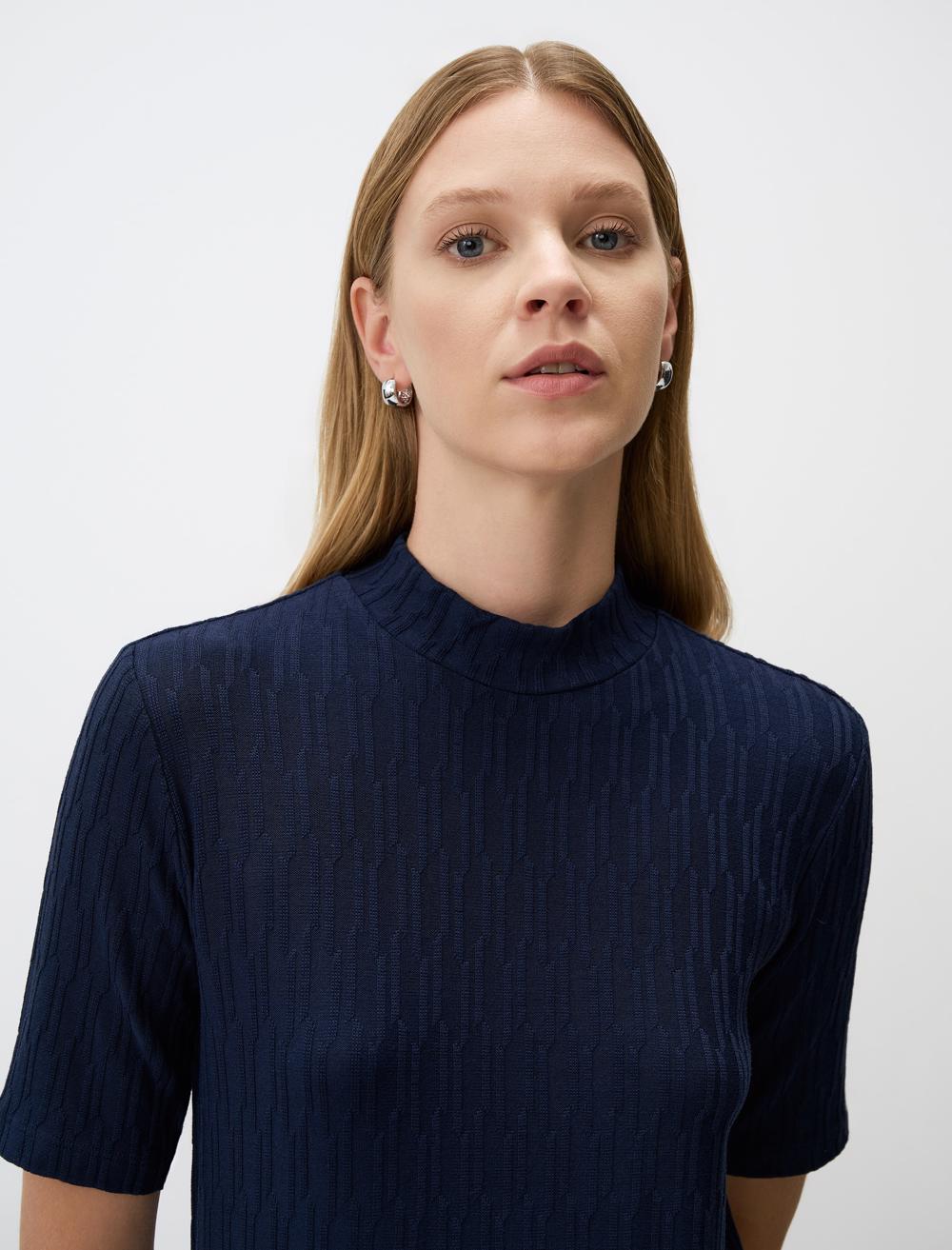 Short-Sleeve Blouse - 4WW02071094