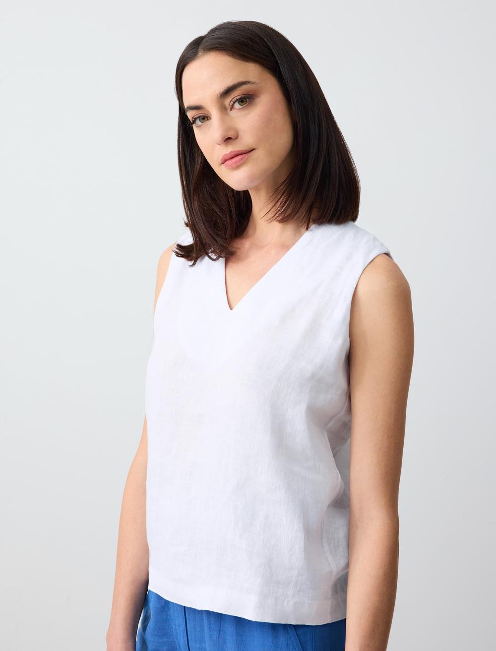 Sleeveless V-Neck Basic Linen Blouse - White - 24SB044007100