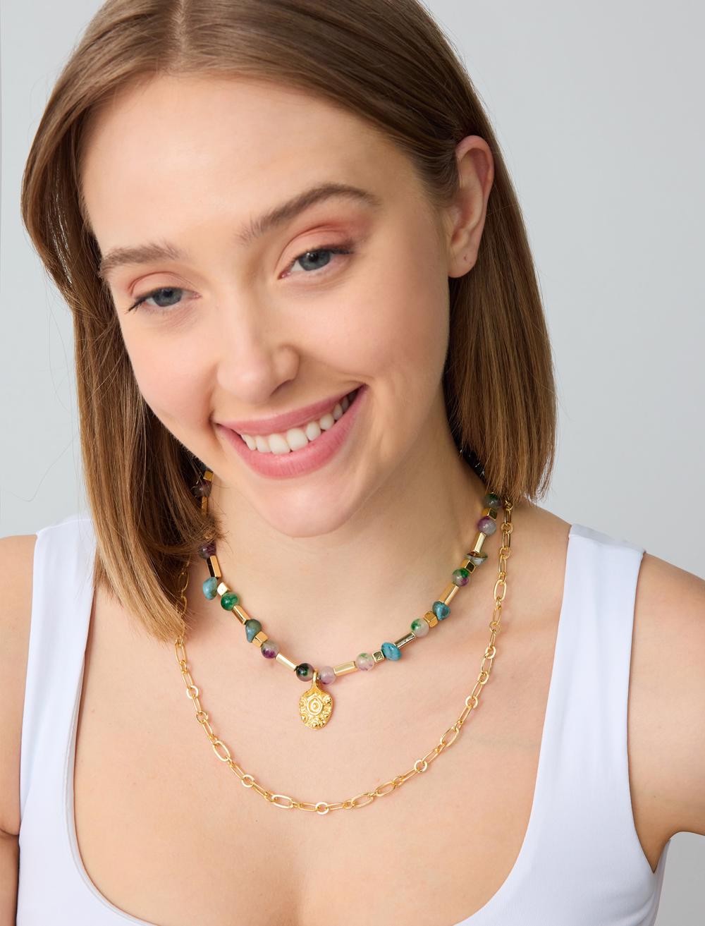 Double adjustable necklace with natural stone details