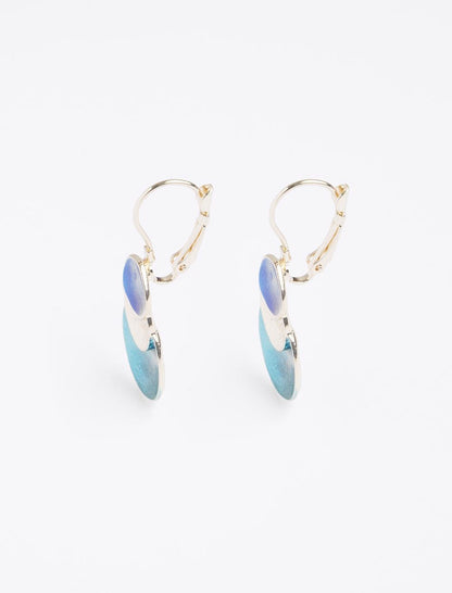 Triple round earrings with figures