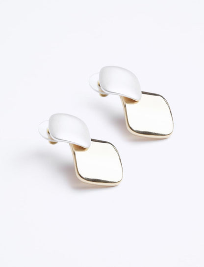 Pair of Square-shaped Earrings