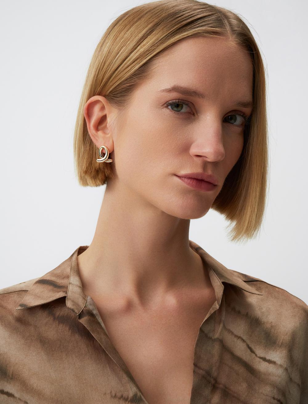 Ribbon-shaped Earrings