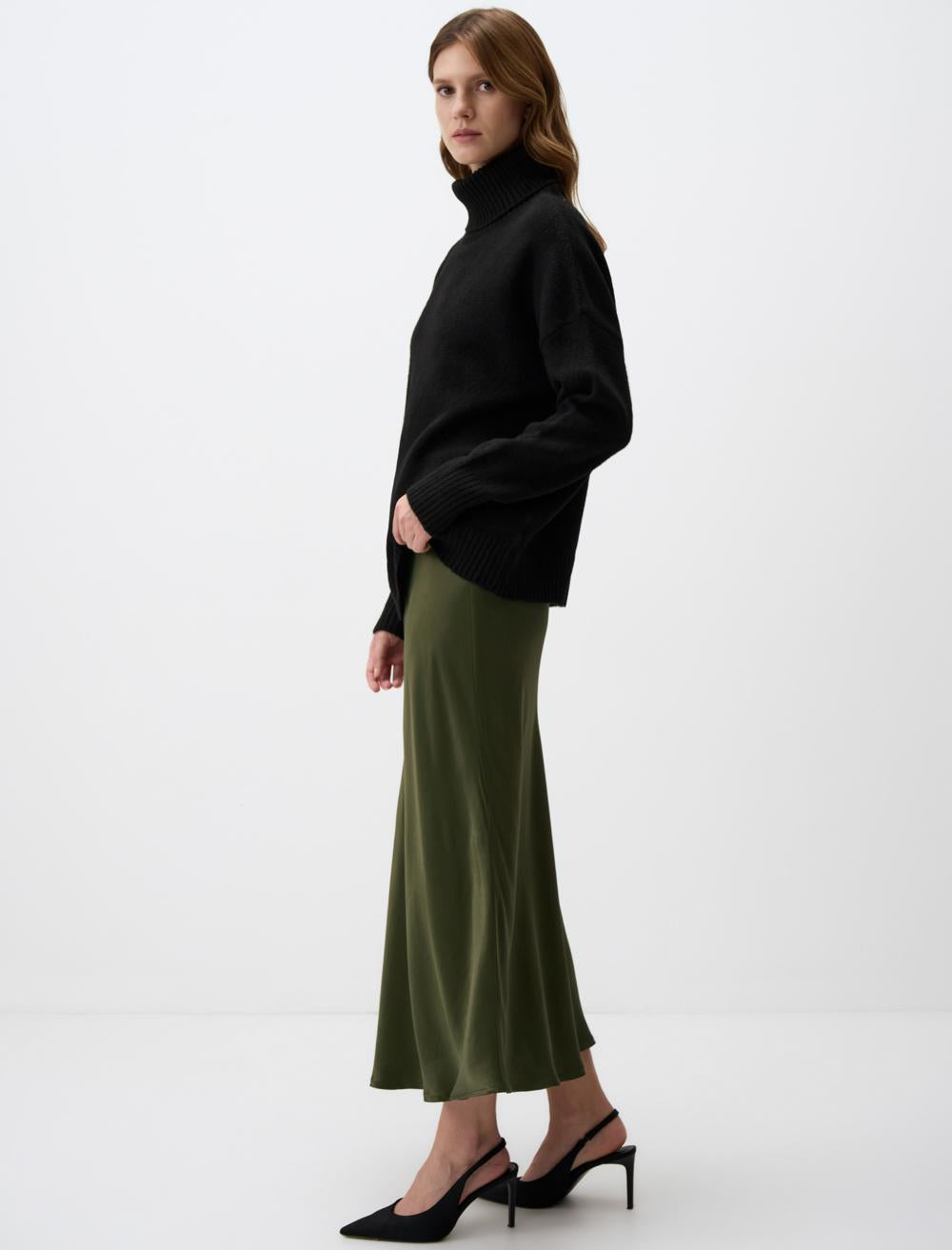 Regular Waist Slim Fit Long Skirt