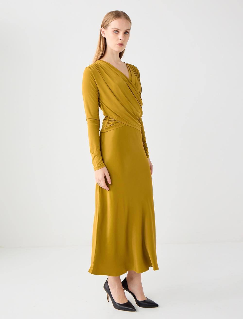 Slim Fit Skirt - 5WW075105