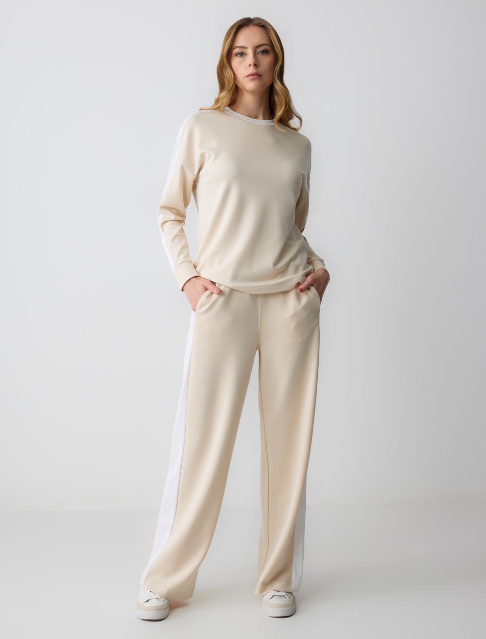 Loose Fit Trousers - Beige - 5SW182368131