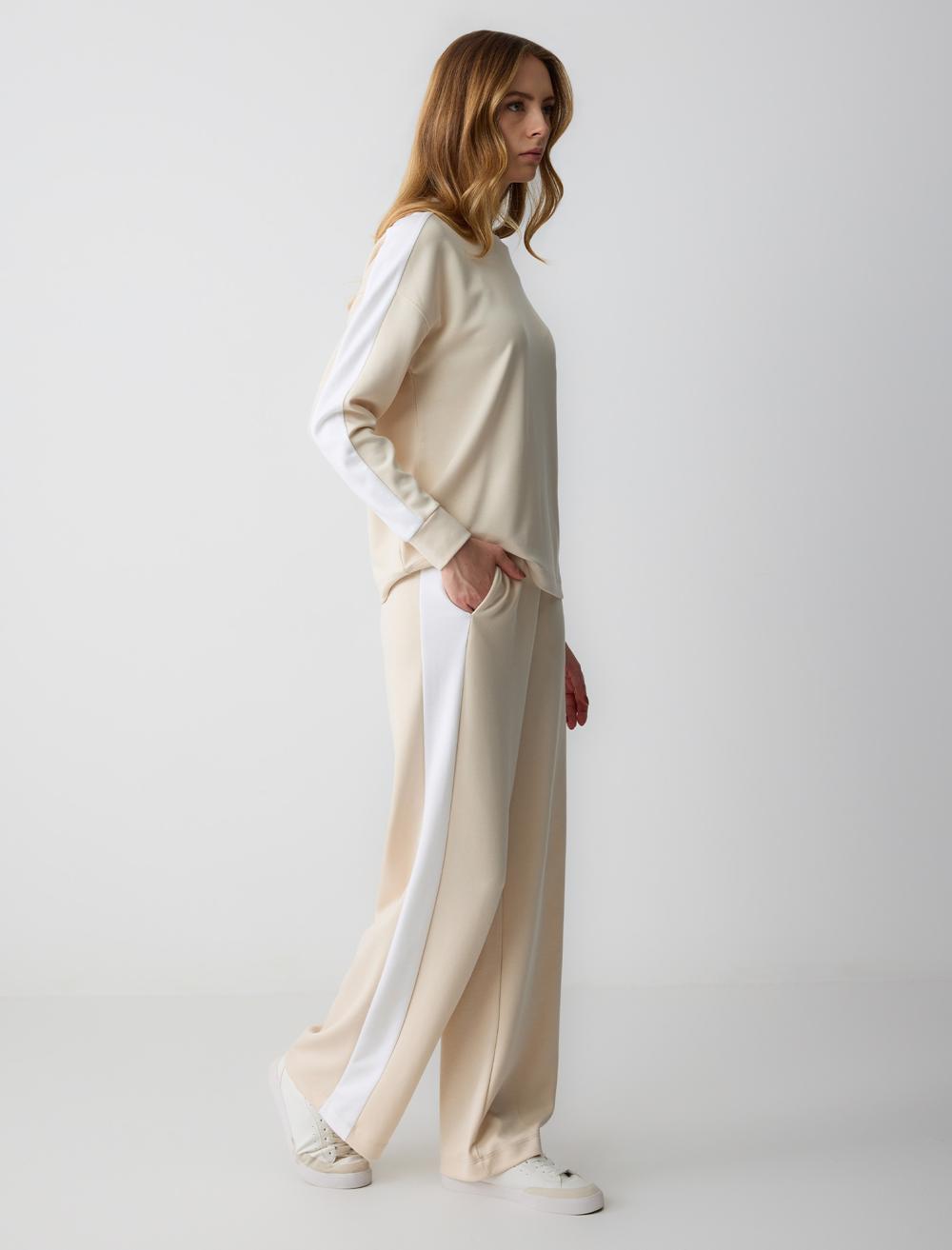Loose Fit Trousers - Beige - 5SW182368131