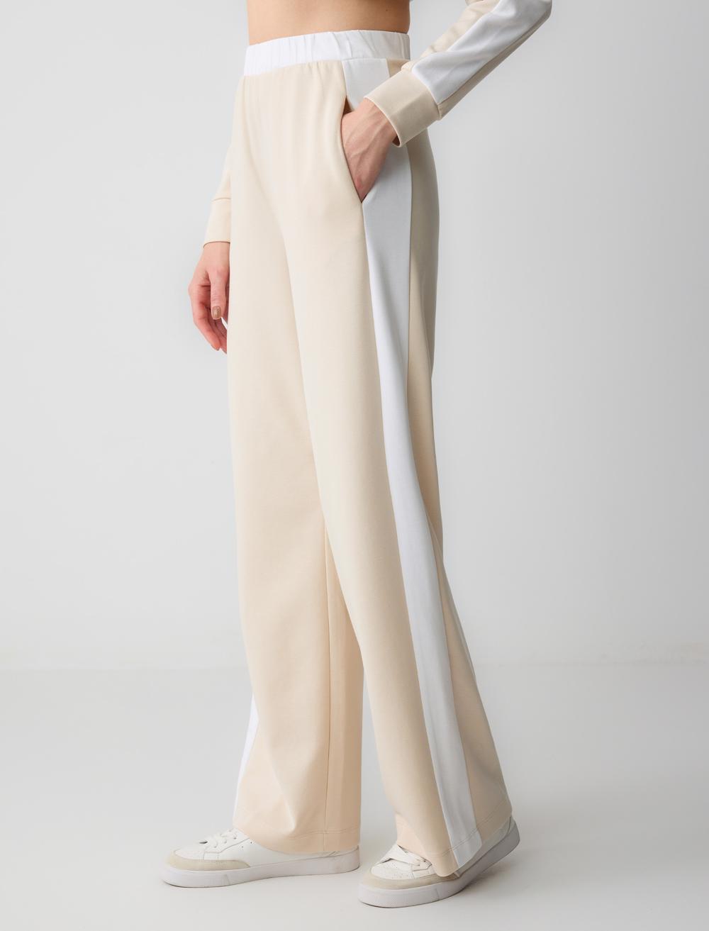 Loose Fit Trousers - Beige - 5SW182368131