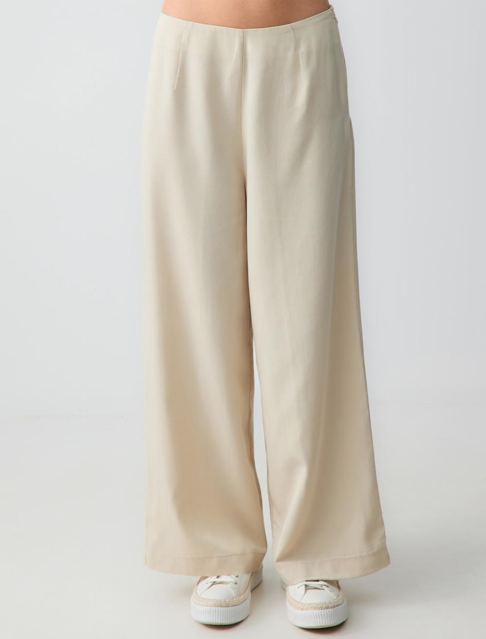 Loose fit Woven Stone Coloured Trousers