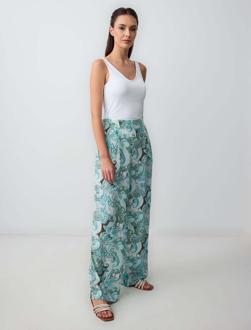 Loose Fit Trousers