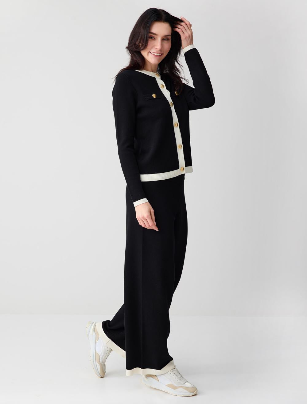 Relaxed Fit Wide-Leg Viscose Knit Trousers - Black - 5WW185285900