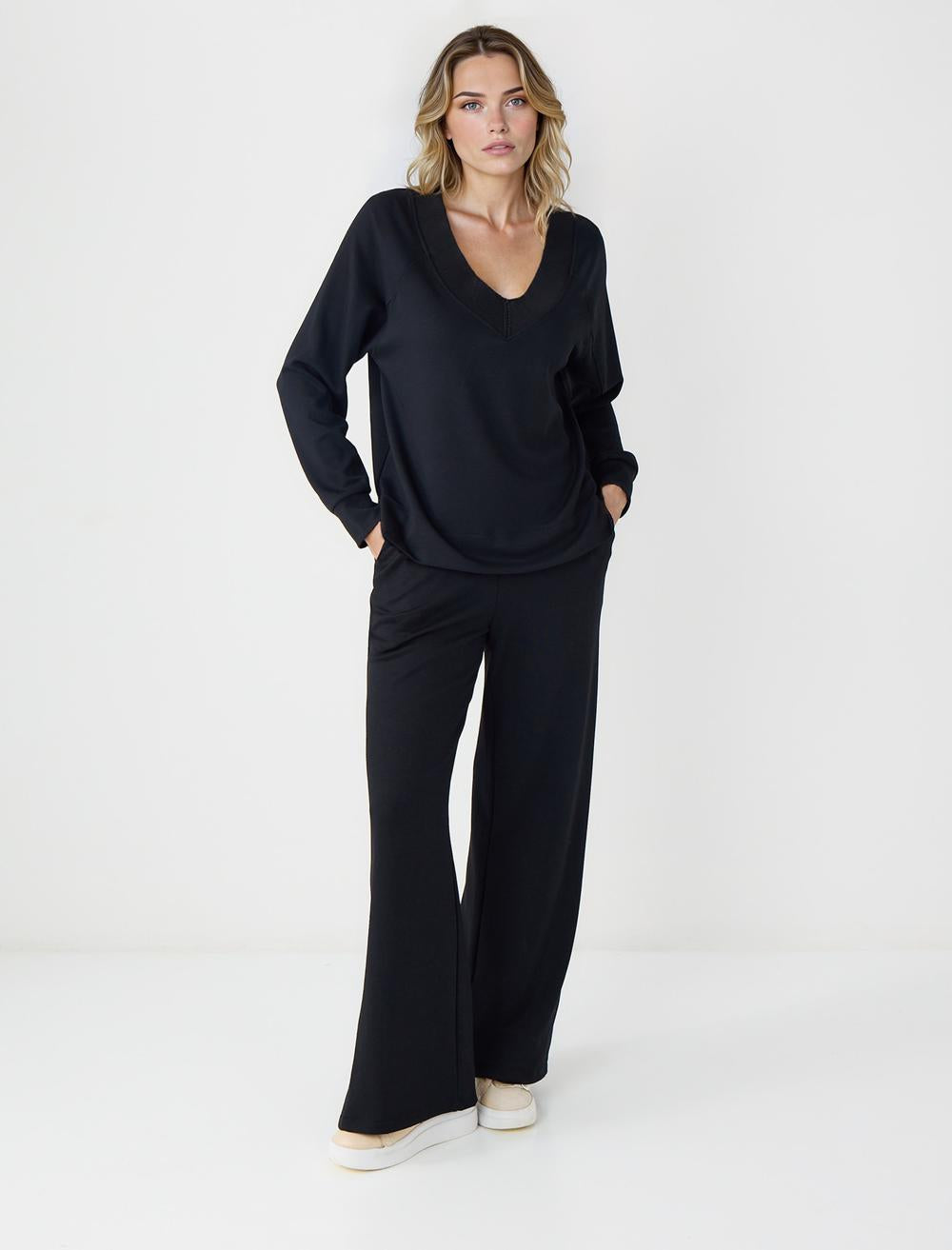 Loose Fit Trousers - Black