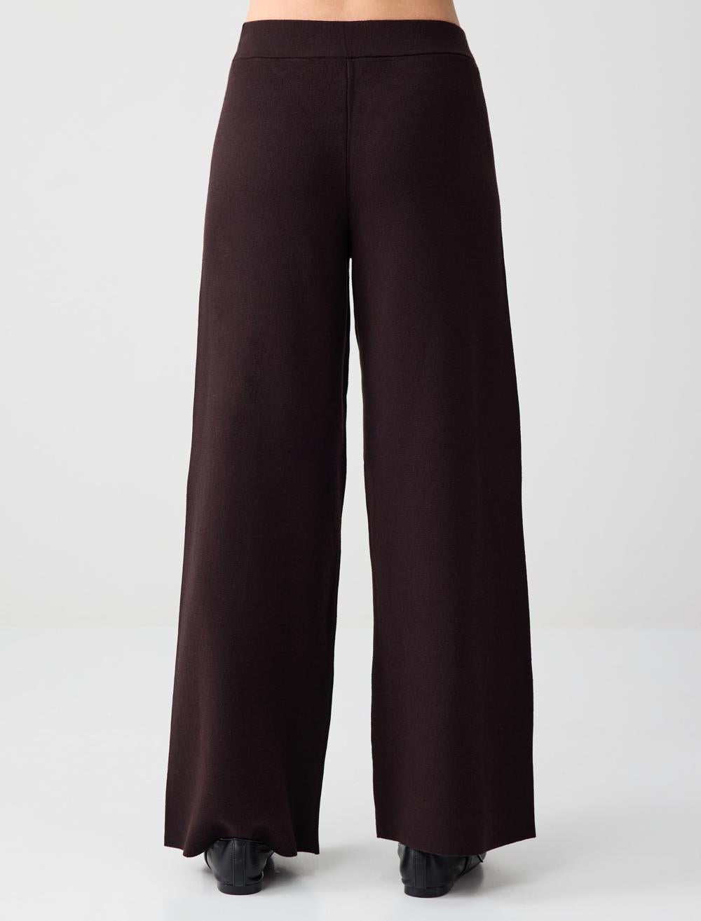 Relaxed Fit Wide-Leg Viscose Trousers - Bitter Brown - 6SW185407803