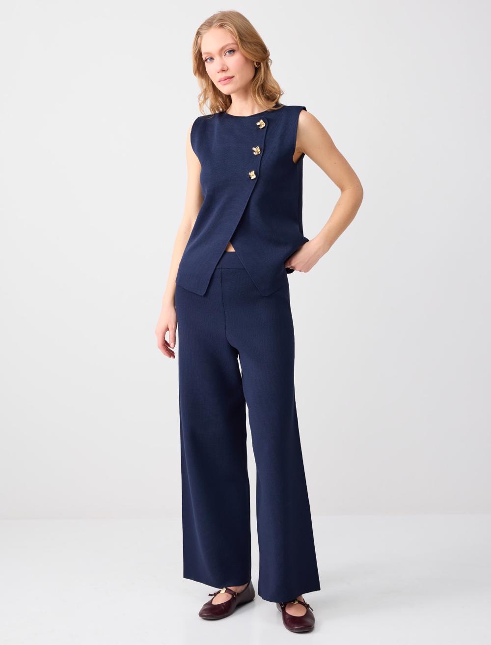 Regular Leg Regular Waist Elastic Waist Knit Pants
