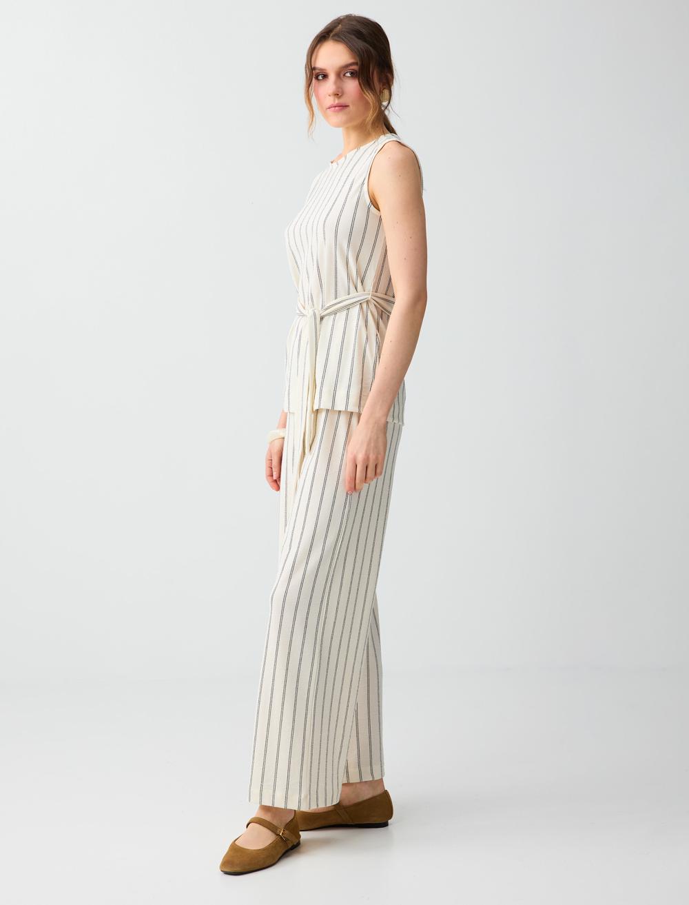 Loose Fit Trousers - Ecru - 6SW186655114