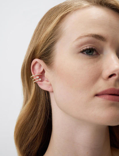 Shiny stone-detailed joint earrings