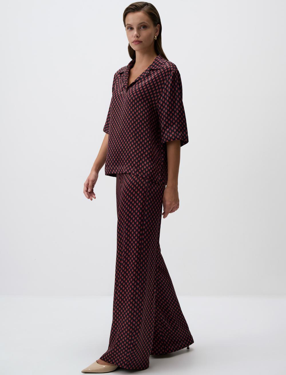 Relaxed Fit Wide Leg Patterned Pants