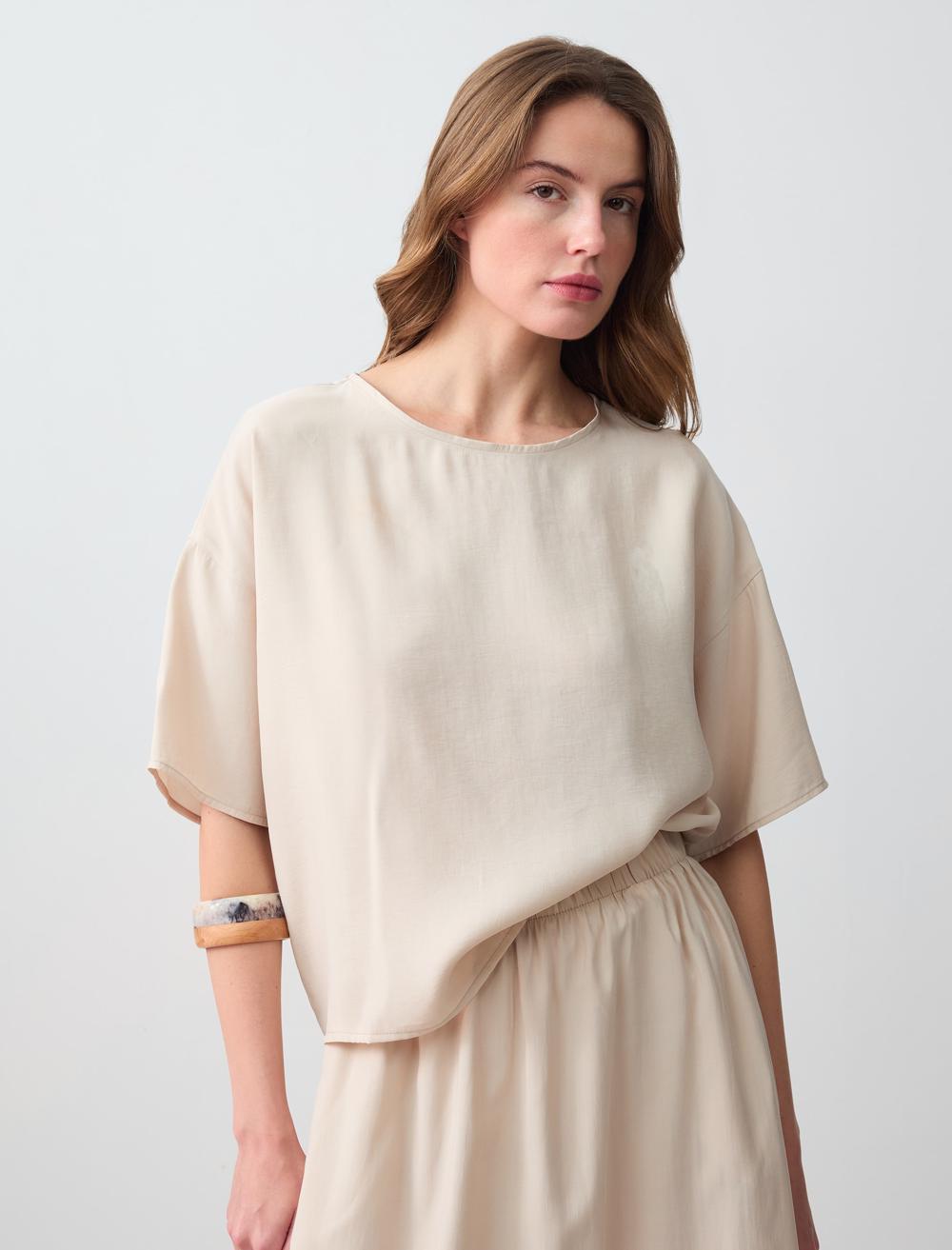 Loose Fit Crew Neck Short-Sleeve Blouse - 5SW273121