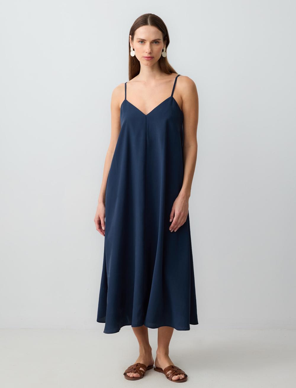 Loose Fit V-Neck Spaghetti Straps-Sleeve Dress